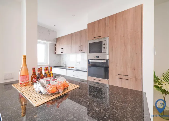 Palmeiras By Mtphomes * Albufeira